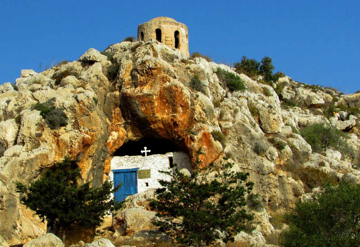Panagia - Agioi Saranta Trail in Cyprus