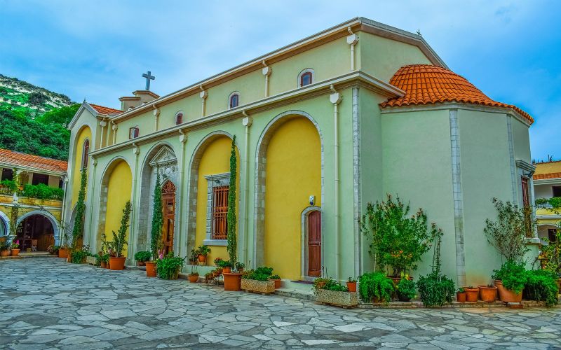 Agios Geogios Alamanos Monastery